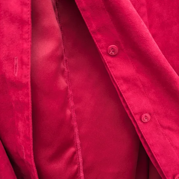 Catherines Red Button Down Long Sleeve Shirt, 1X - Picture 5 of 6